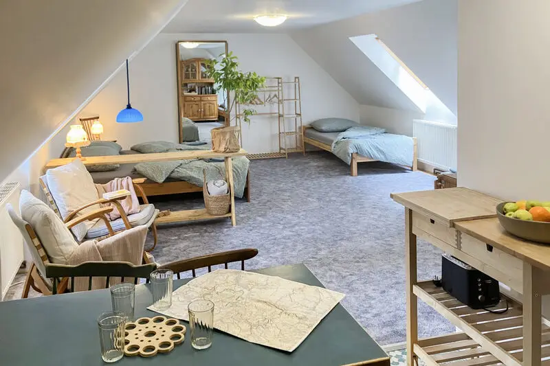 Apartmán — obytná místnost